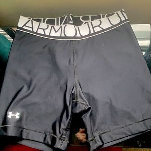 Gunmetal Grey Under Armour Compression Shorts Sz S